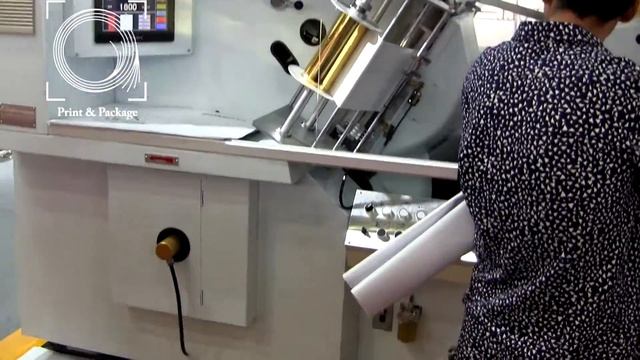 Автоматический пресс для горячего тиснения TL780 смотреть онлайн