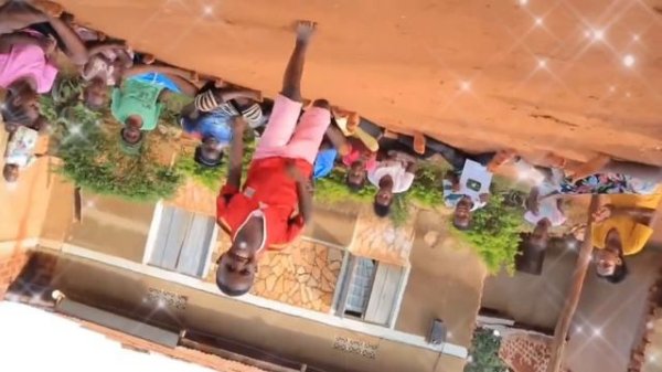 Mc Maksi - Nikitos Bandos