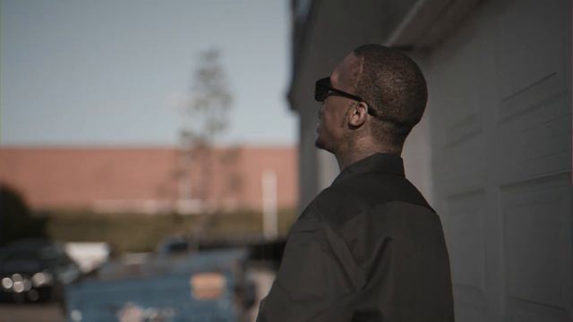 "Live or Die" OFFICIAL MUSIC VIDEO - Lz Turner feat. Munchie B ,Estyme смотреть онлайн