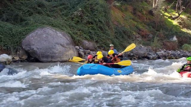 Rafting rio Maipo con Isoterma смотреть онлайн