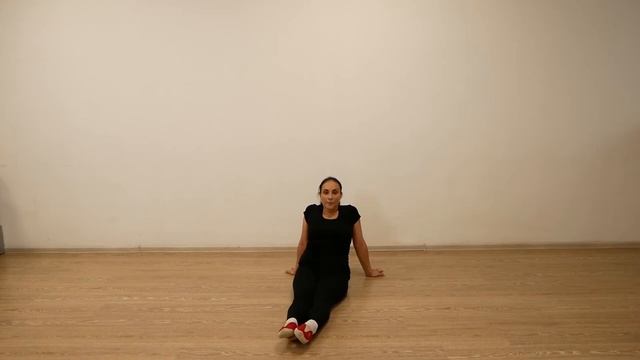 Прокручивание ног под собой смотреть онлайн