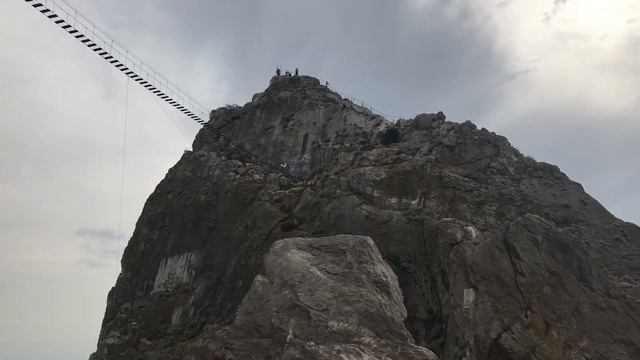 Крым. РОССИЯ. Наша прогулка по п.Симез и немного Ласточкина гнезда.