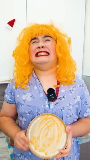 🤡 сын маминой подруги 🤡 #юмор #владзакроев #мама #смешнаясемейка #shorts #таболапка