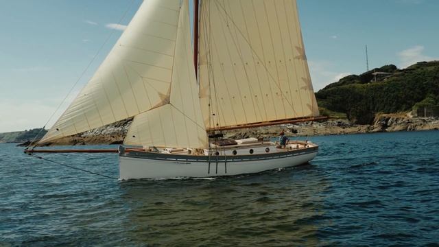 CONSTANCE: A Traditional Carvel Hull Build Planked in Scottish Larch | WoodenBoat Legends смотреть онлайн