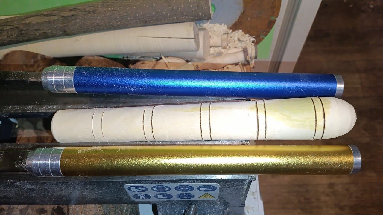 вытачиваю из клёна длинную ручку двуручную с прожигом полосок для резцов на токарном станке realrez смотреть онлайн