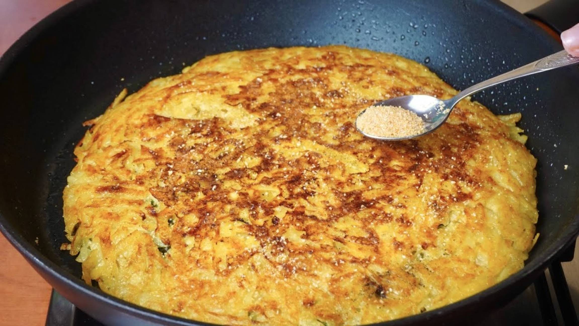 Всего 3 ингредиента! Быстрый завтрак за минуты! Очень простой и вкусный рецепт картошка, лук, яйцо смотреть онлайн