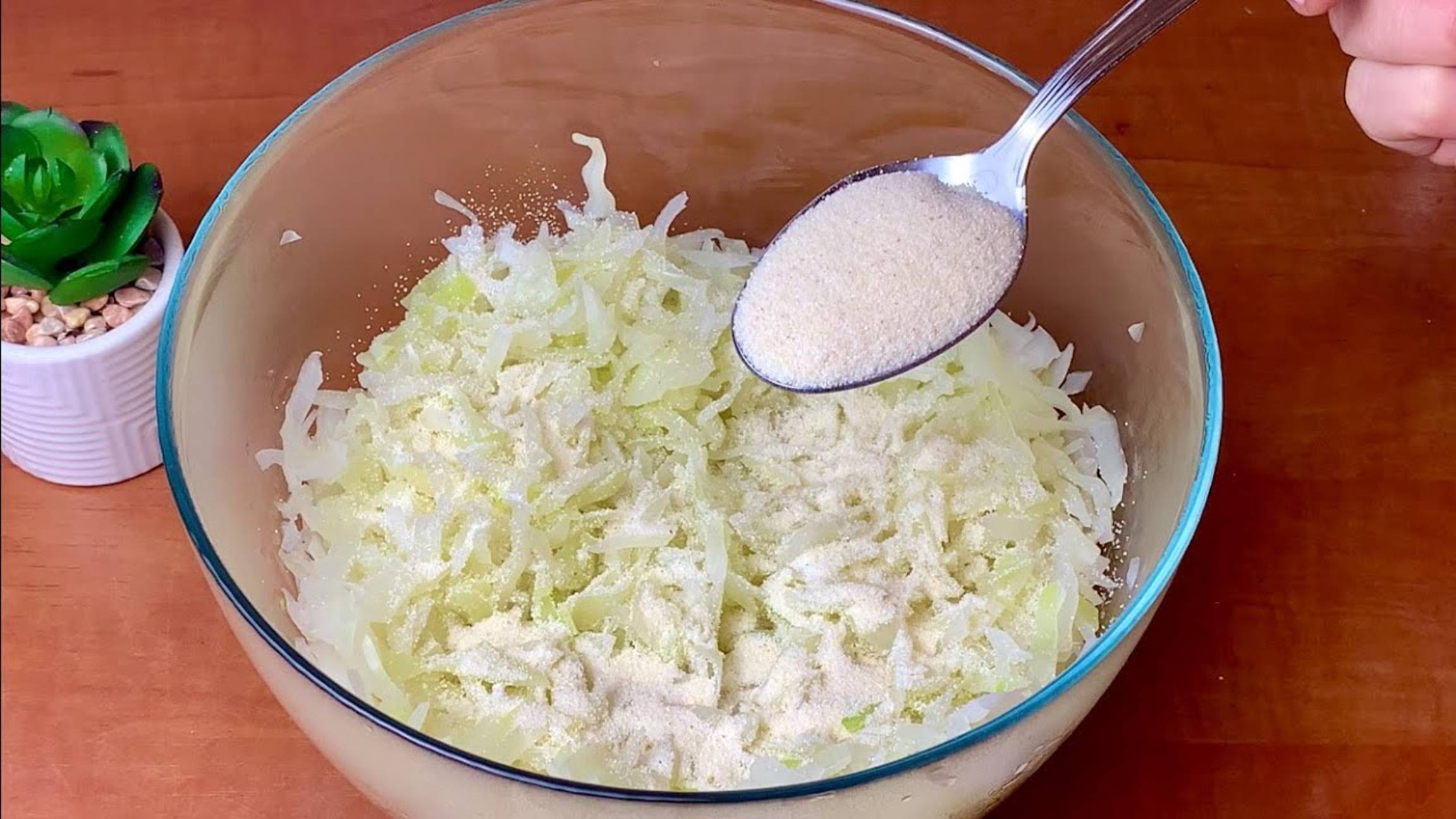 ДОБАВЬТЕ МАНКУ в КАПУСТУ! НИКТО НЕ ВЕРИТ ЧТО Я ГОТОВЛЮ ЕЁ ТАК ПРОСТО! смотреть онлайн