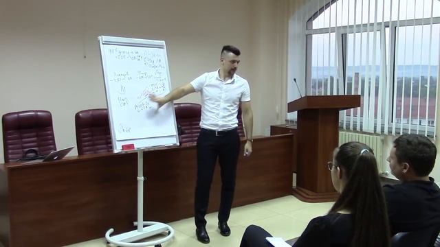 Семинар в Ив.-Франковске Финансовый Консультант А. Заруцкий ТЕМА: Не держите деньги в одной корзине смотреть онлайн