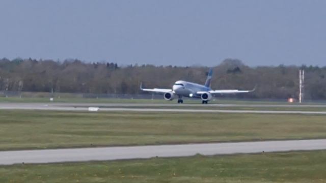D-AENA Eurowings A320 Neo landing hamburg смотреть онлайн