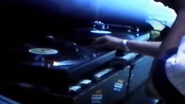 Big Bass - Badda Bing Badda Boom (Boombastic Club Mix) смотреть онлайн