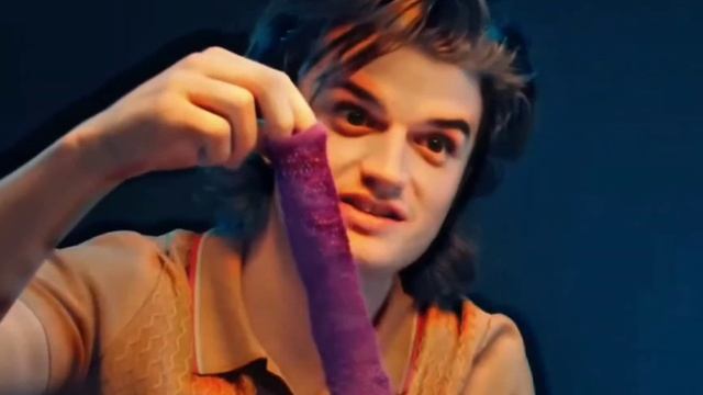 uhh Joe Kerry, Natalia dyer, and Joseph Quinn being dirty minded #dirtymind #strangerthingsedits смотреть онлайн