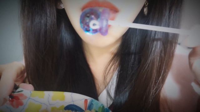 【ASMR Miss Goldfish】Fancy Lollipop and Striking Popping Candy смотреть онлайн