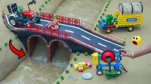 Мультики для детей. Мультики про машинки. Строительство прочного моста из кирпича. Смотреть онлайн