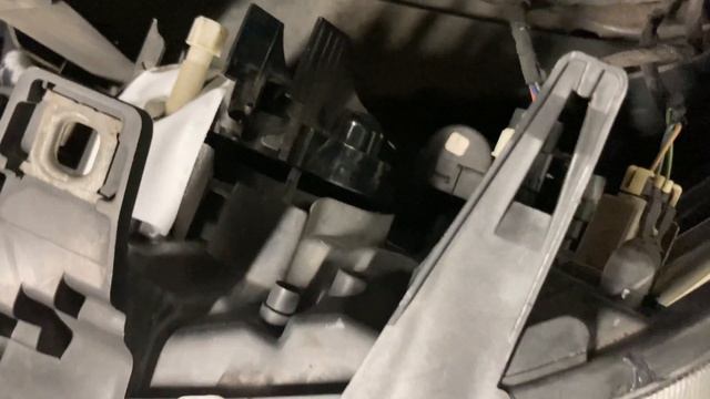 HOW TO RESTORE AND RESEAL HEADLIGHTS - ML55 AMG смотреть онлайн