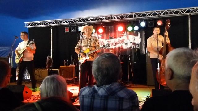 Deke Dickerson and the Modern Sounds - track 2 - 'SJOCK FESTIVAL', Belgium, june 07, 2013 смотреть онлайн
