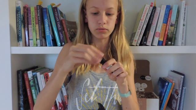 Base Beauté Skincare Review | Vegan Body Products смотреть онлайн