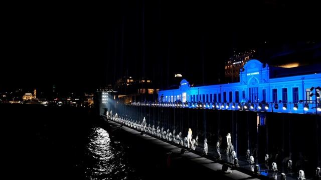 ELIE SAAB x IPEKYOL: CAPSULE COLLECTION смотреть онлайн