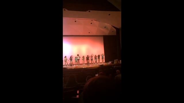 William Tennent High School Black and White 2017 Academic Day White Team Dance смотреть онлайн