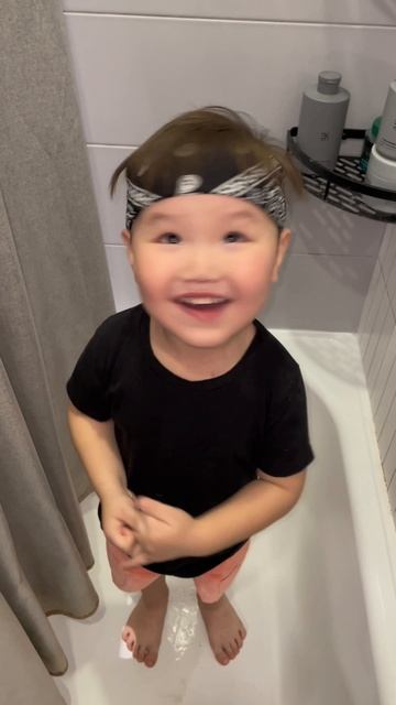 Юный блогер Leonardo Boy смотреть онлайн