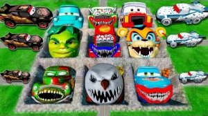 Мега-бои с машинами Маккуина и Pixar против Большой и маленькой Молнии Маккуин! Захватывающая битва