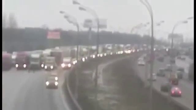 Дальнобойщики перекрыли МКАД Москва забастовка Часть 3 1 смотреть онлайн