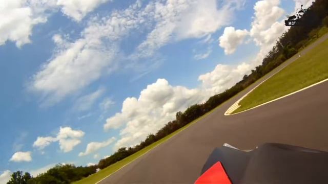 track day - Capuava - BMW S1000rr pega feroz com Kawasaki ZX6R смотреть онлайн
