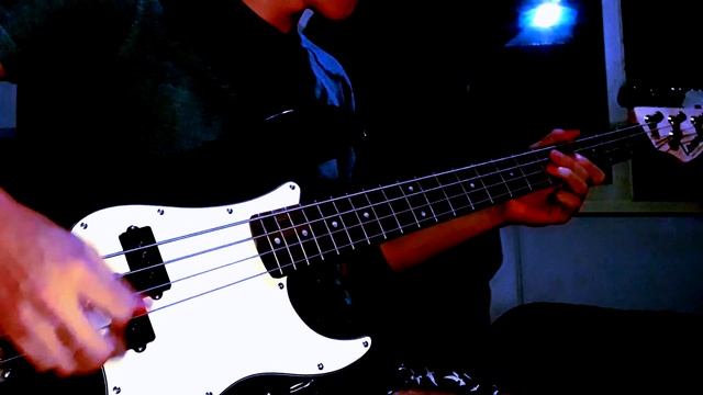 Interpol - PDA (Bass Cover) смотреть онлайн