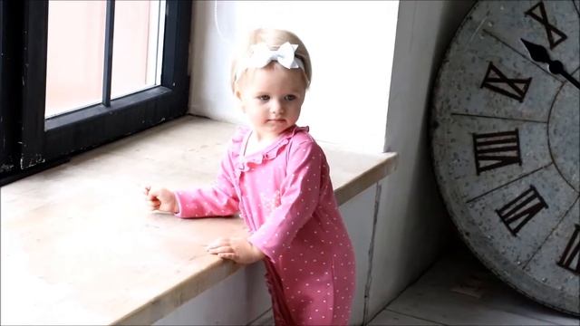 Розовый трикотажный комбинезон с сердечками для новорождённых (6060601) / КотМарКот смотреть онлайн