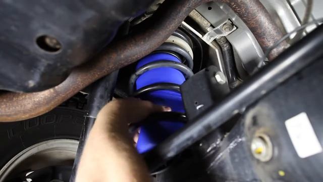 How to Install: Nissan Patrol Air Suspension | CR5040 CR5042 Airbag Man Coil Helper Kit смотреть онлайн