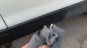 Обзор жидкости для восстановления черного пластика автомобиля: Возвращаем молодость вашему авто!