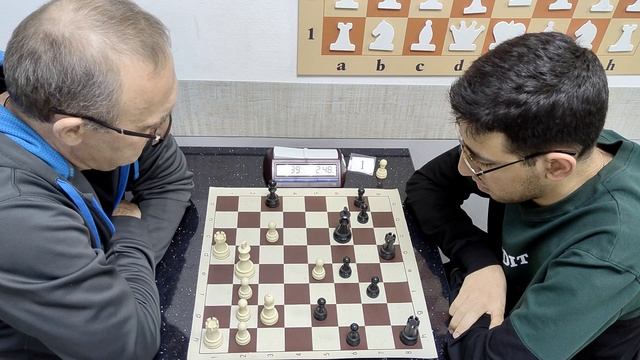 Панин Виктор (1548)	- Манукян Нарек	(2149)