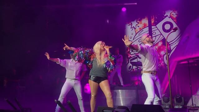Kesha - 