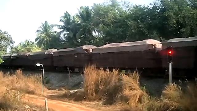 Пропускаем товарняк смотреть онлайн