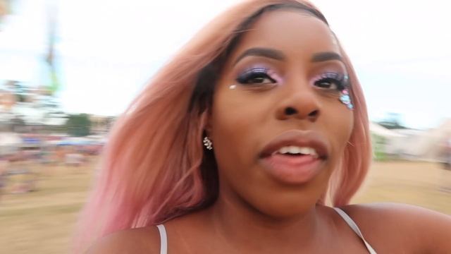 OMG We Went Camping! | FT Annie Drea Aliyah Maria Bee #DesperadosClubhouse смотреть онлайн