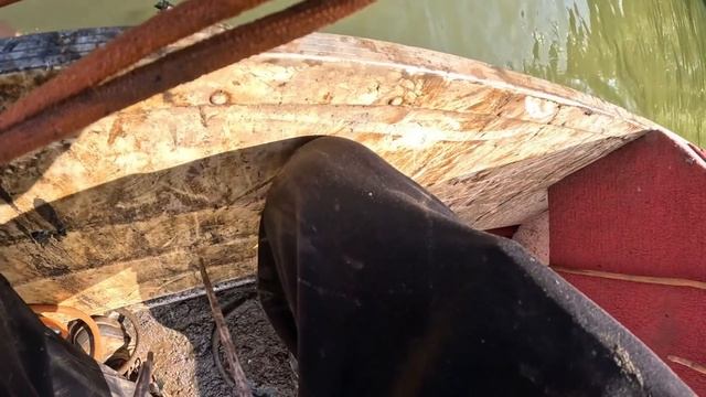 I Found TONS of Dynamite While Magnet Fishing! смотреть онлайн