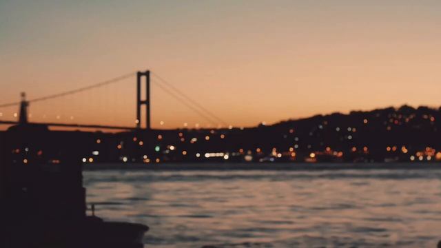 Taha Şahin - Bütün İstanbul Biliyo (İkiye On Kala Cover) смотреть онлайн