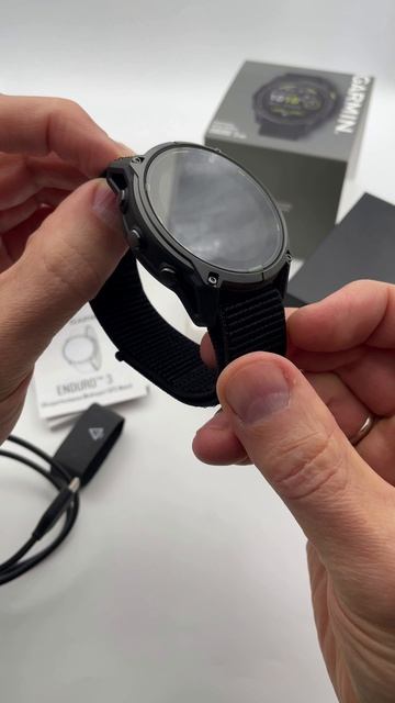 Garmin Enduro 3 | распаковка смотреть онлайн