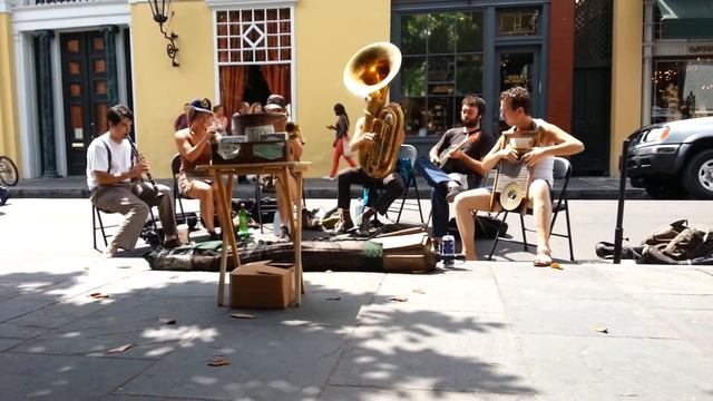 Tuba Skinny May 2013 Skat смотреть онлайн