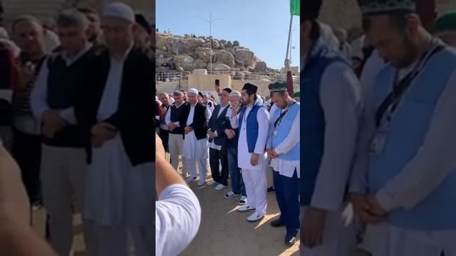 Muhammadloiq Qori смотреть онлайн