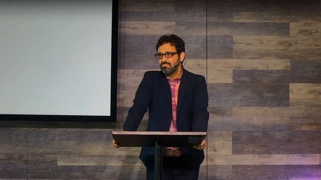 Santiago 3:13-18 - Yamil Alejandro - Iglesia La Travesía - domingo 6 de septiembre смотреть онлайн
