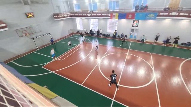 🇺🇦《Tyre Expert》-《ФК Катран》первый тайм 5:0. смотреть онлайн