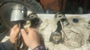 Установка после шлифовки коленвала ЗИЛ с новыми поршнями
