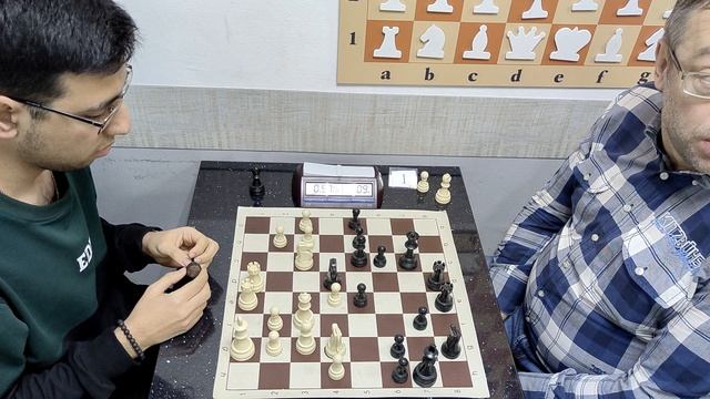 Манукян Нарек (2149) - Тютюнов Алексей (1743)