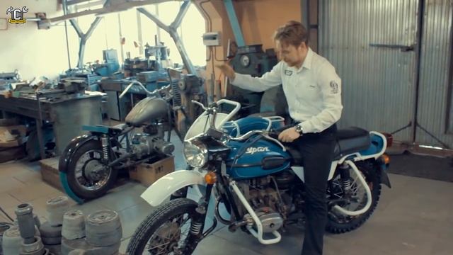 Уральские байки №1- Как мы зажигали на Ирбит-СТ (Спорт-Турист) по снегу