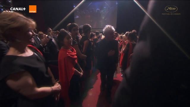 JULIETA - Rang I - VO - Cannes 2016 смотреть онлайн