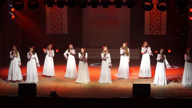 "Жаворонок" - "Маки червоні" смотреть онлайн