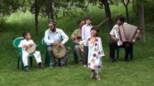 Мухаммад-Икбол и Сохибчамол,  Дар куча борон, 26.05.11   212