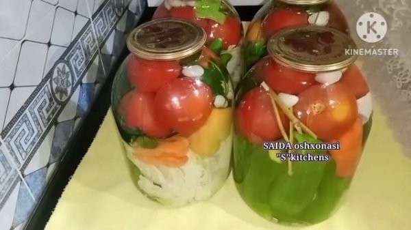 Очень вкусный АССОРТИ помидоры и огурцы на Зиму!Любимая Заготовка!ASSORTI yopish pomidor, bodringda