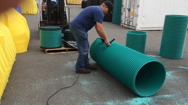 Cutting UltraRib Pipe смотреть онлайн