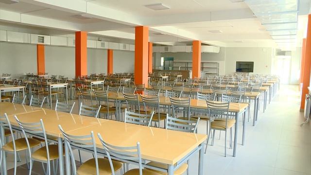 Первый класс в новой школе смотреть онлайн